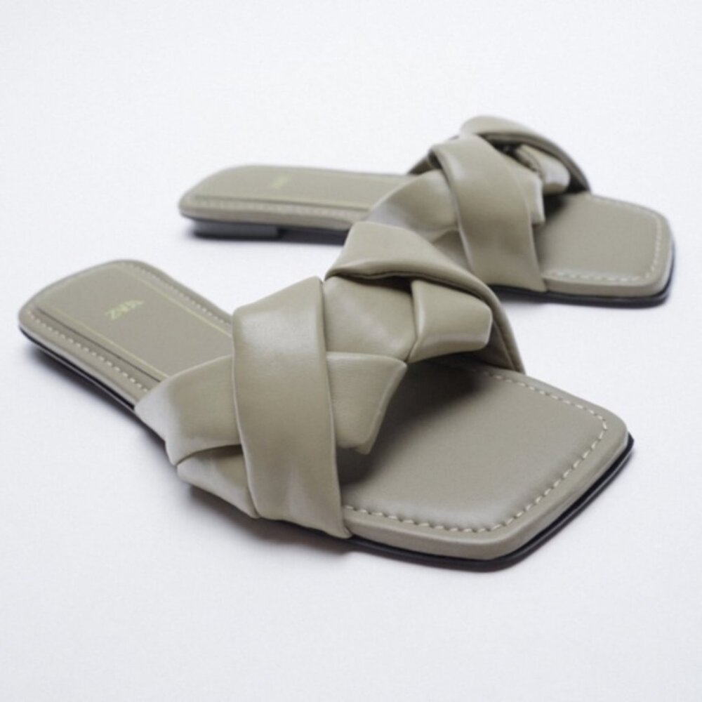 Zara Women's Gray Woven Flat Leather Sandals